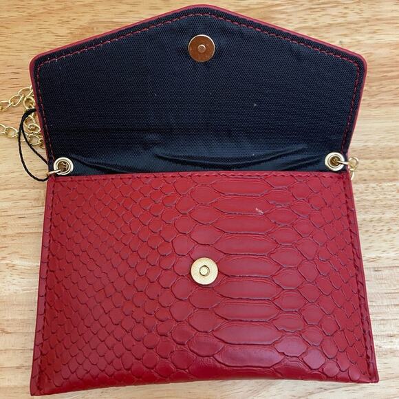 Ava/Kris Red Small Clutch Purse - Picture 6 of 6